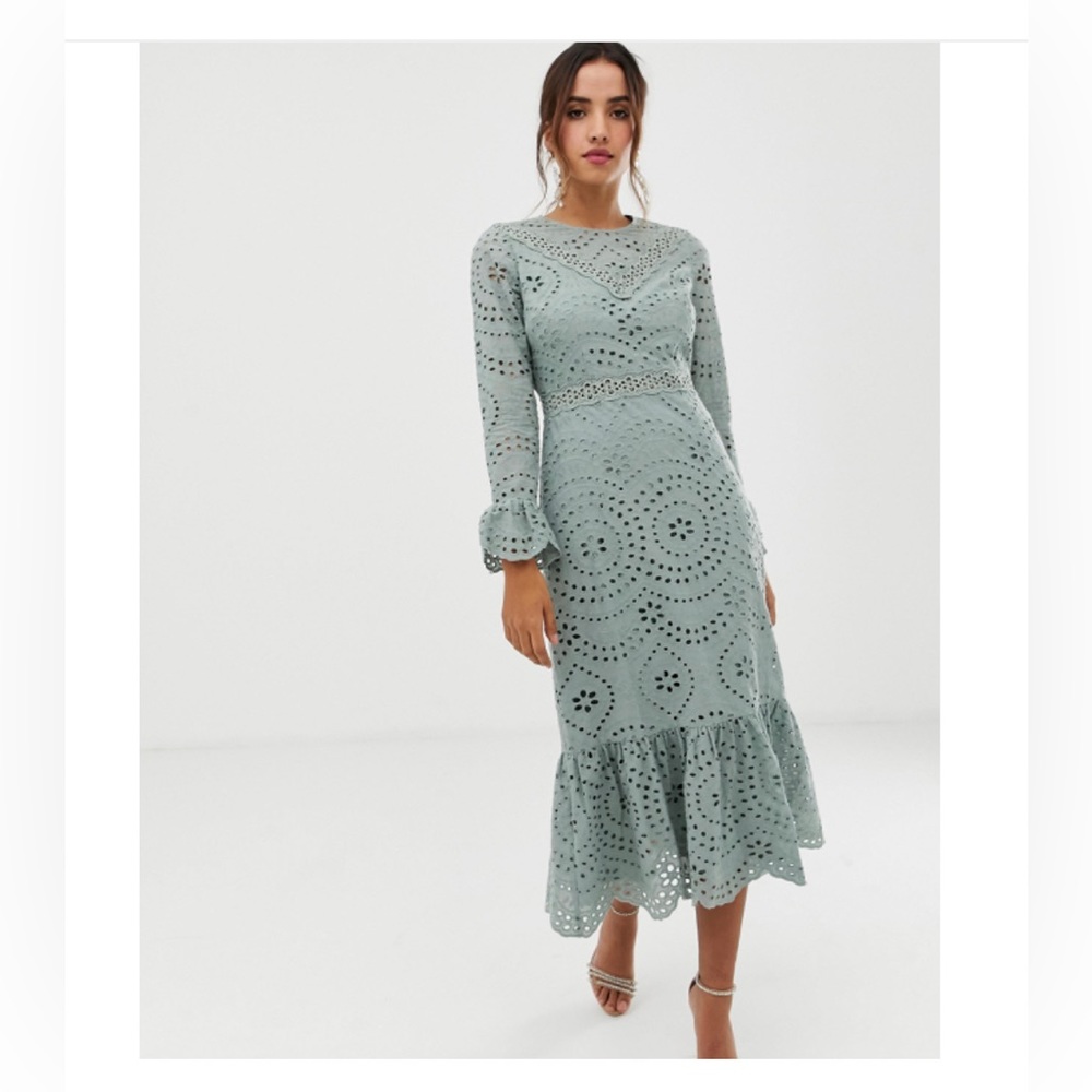 NWT ASOS premium broderie maxi dress sage green size 6